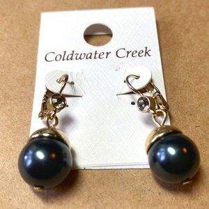 NWT Gold and Grey Pearl Drop Earrings